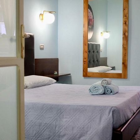 4 Balconi Liberty Apartments Lecce Kültér fotó