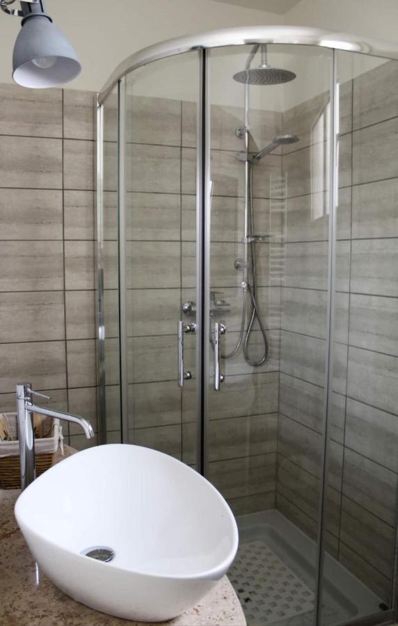 4 Balconi Liberty Apartments Lecce Kültér fotó