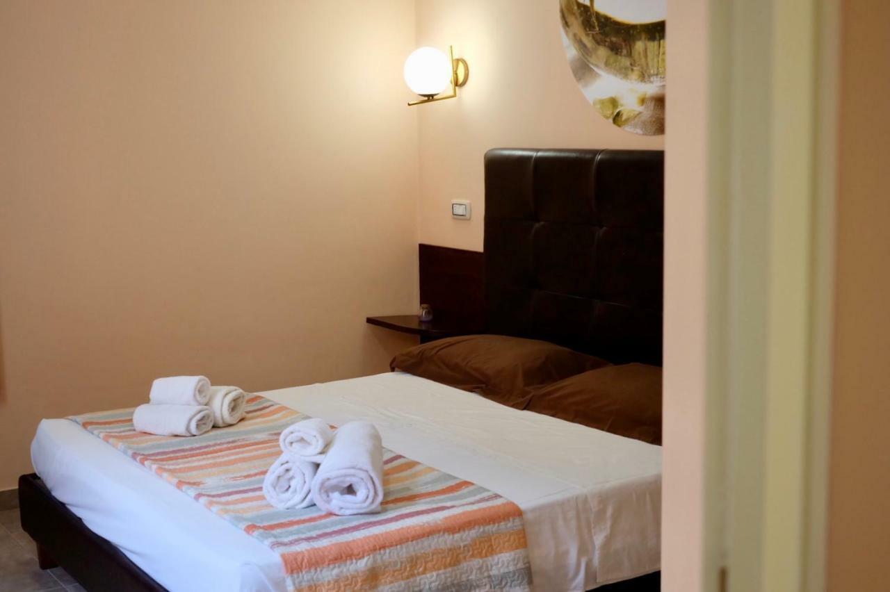 4 Balconi Liberty Apartments Lecce Kültér fotó