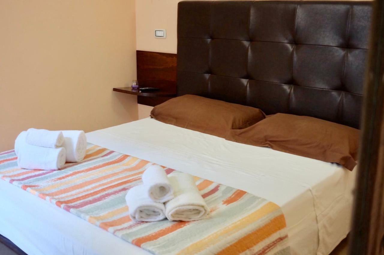 4 Balconi Liberty Apartments Lecce Kültér fotó