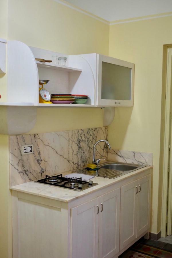 4 Balconi Liberty Apartments Lecce Kültér fotó