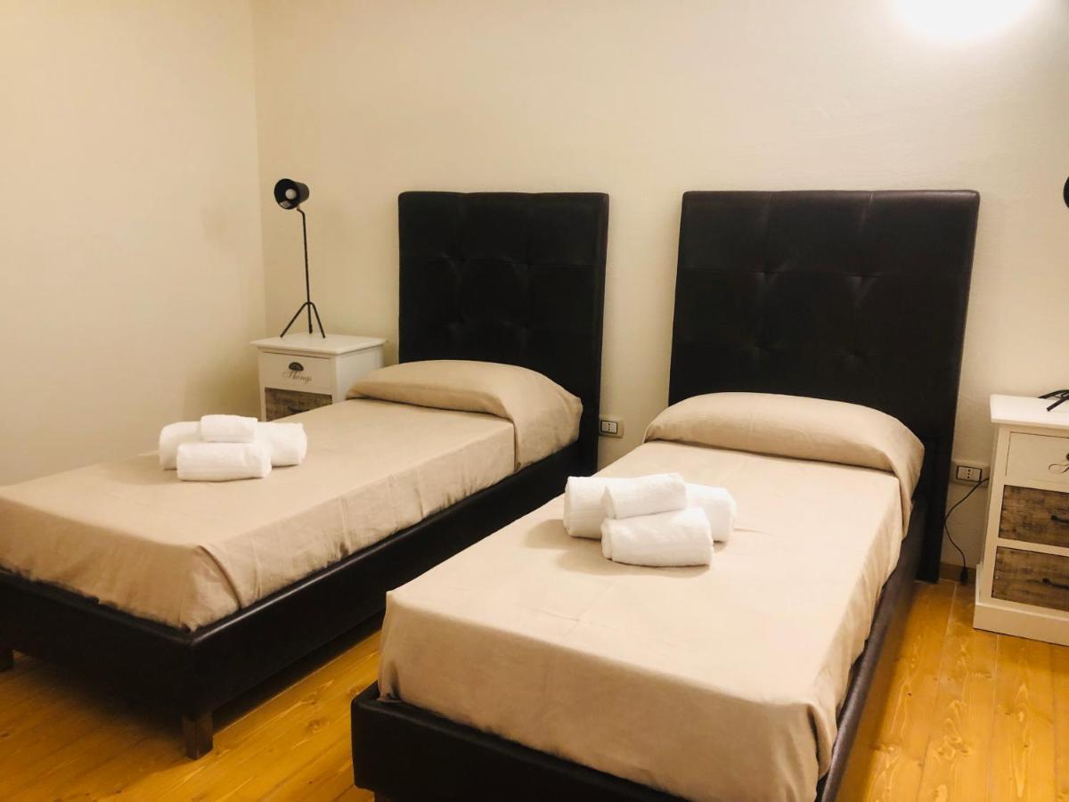 4 Balconi Liberty Apartments Lecce Kültér fotó