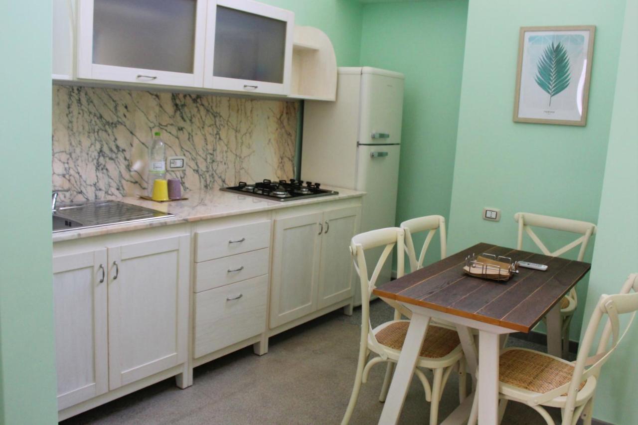 4 Balconi Liberty Apartments Lecce Kültér fotó